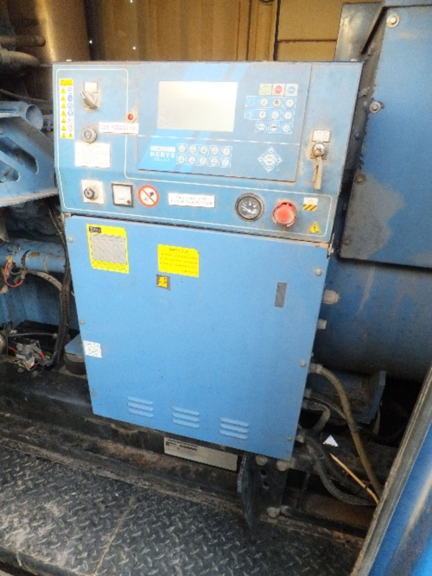 SDMO X1100KTD 1000kva generator (2006) HM3988 - Image 9 of 14