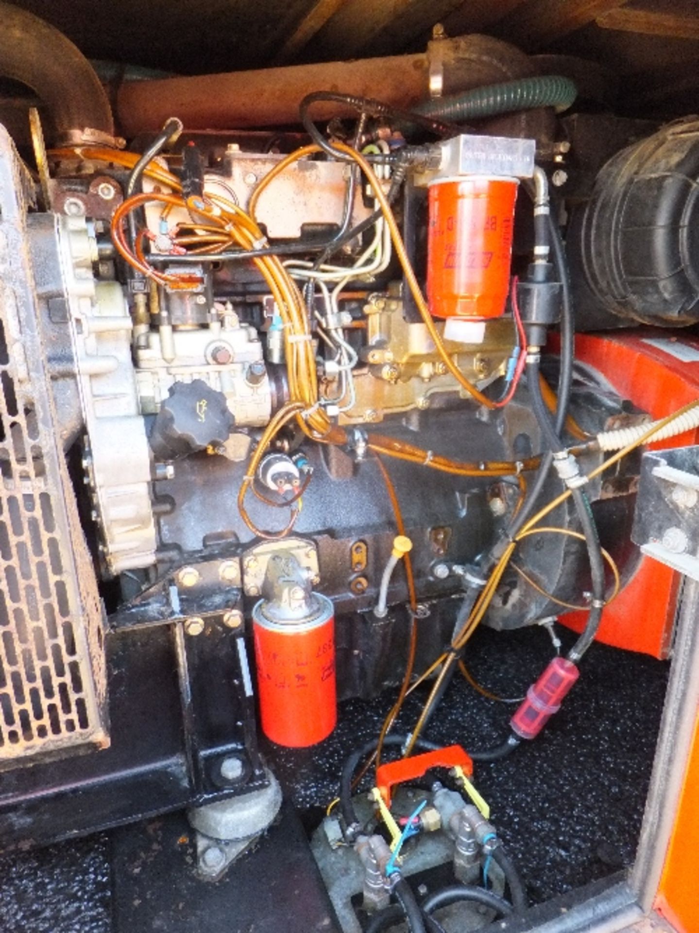 Genset MG115SSP generator - main alternator issue this lot is sold on instruction of Speedy - Image 2 of 6