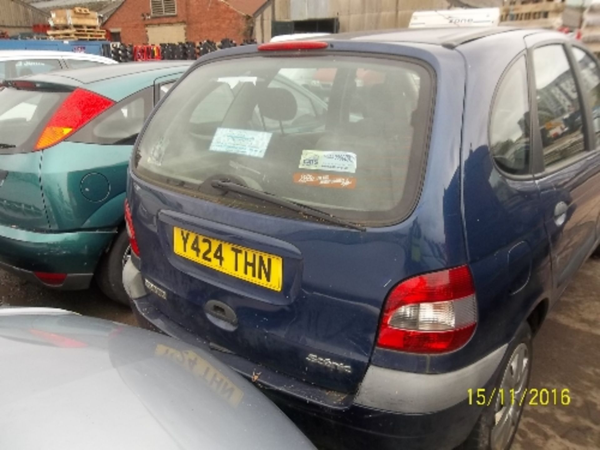 Renault Megane Scenic Exp - Y424 THN Date of registration: 08.08.2001 1598cc, petrol, 4 speed - Image 3 of 4