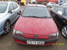 Peugeot 306 Style D - P974 BHHDate of registration: 06.01.19971905cc, diesel, manual, redOdometer