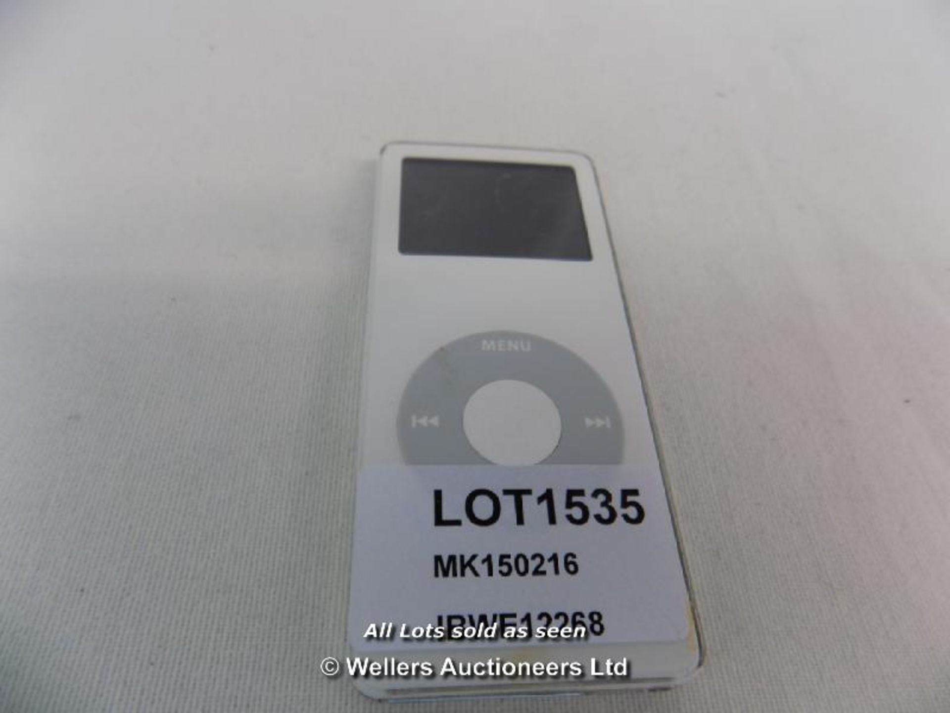 IPOD MODEL A1137 .1GB / GRADE: UNCLAIMED PROPERTY / UNBOXED (DC1) {MK150216}