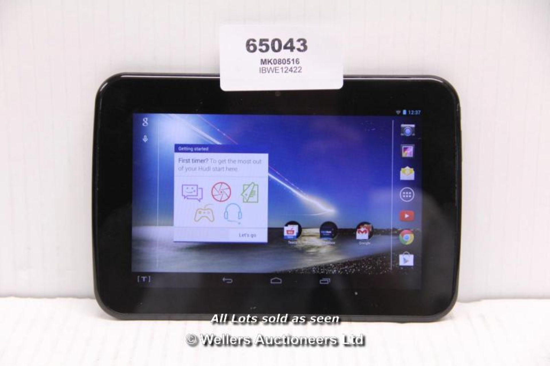 TESCO HUDLE HT7S3 TABLET / POWERS ON WITH ANDROID / NO CHARGER OR CABLE / COSMETICALLY MARKED /