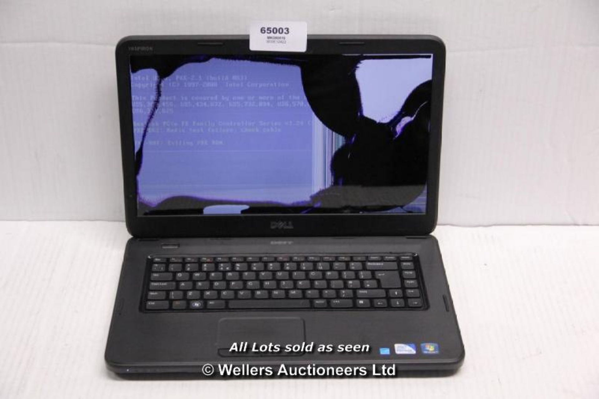 DELL INSPIRON N5040 LAPTOP / DAMAGED SCREEN / NO OPERATING SYSTEM / HAS WINDOWS 7 HOME LICENCE KEY