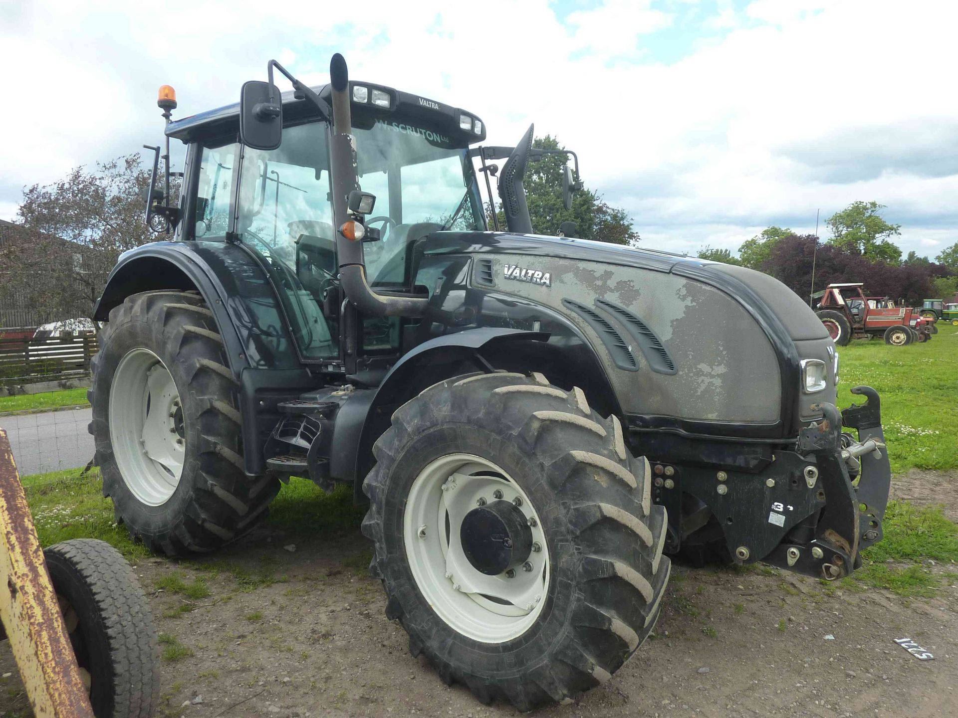 Valtra T172D tractor, YX60 DCY, 2010, 8000 hours, sound