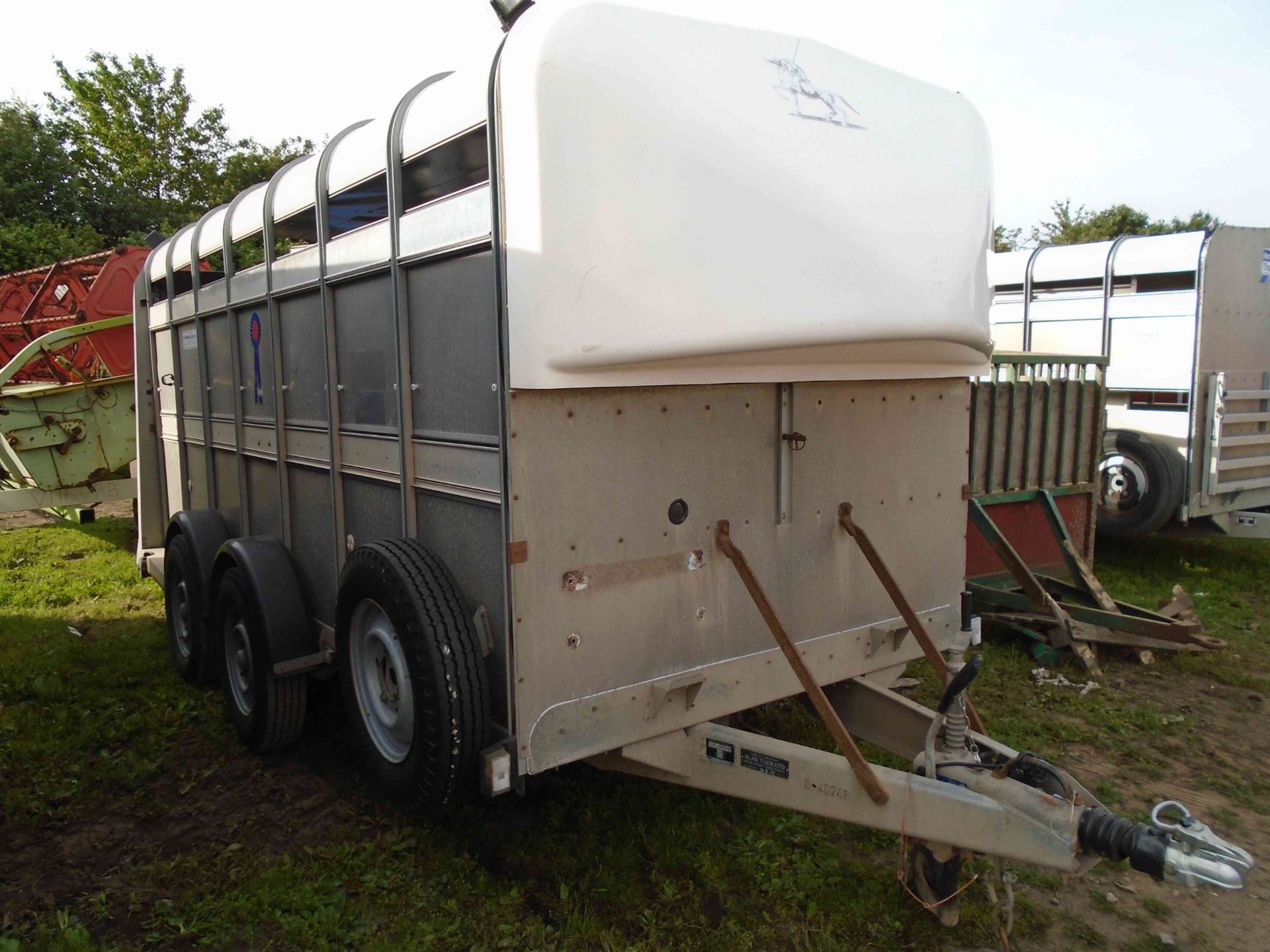 *5023 Ifor Williams livestock trailer TA510G, March 2011, all lights wo & new, new knot hitch last