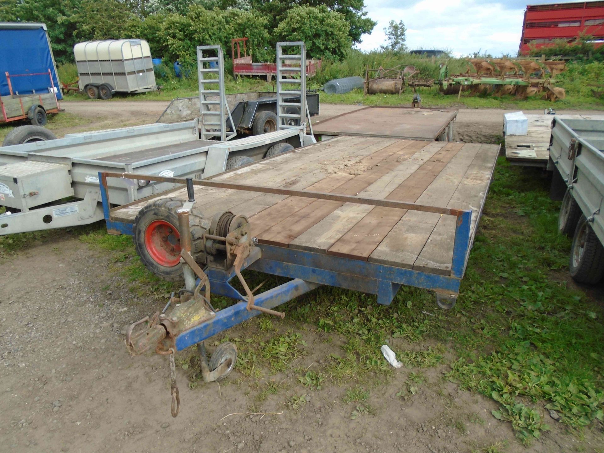 5036 13'9" car flat trailer 3T with ramps