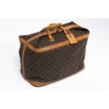 LOUIS VUITTON Borsone da viaggio in tela Monogram serie n? A21920 (cm 45x38x26)