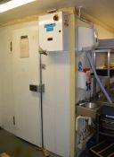 1 x Foster Commercial Kitchen Walk In Chiller With Internal Lighting and Roller Flatline FHVT 411