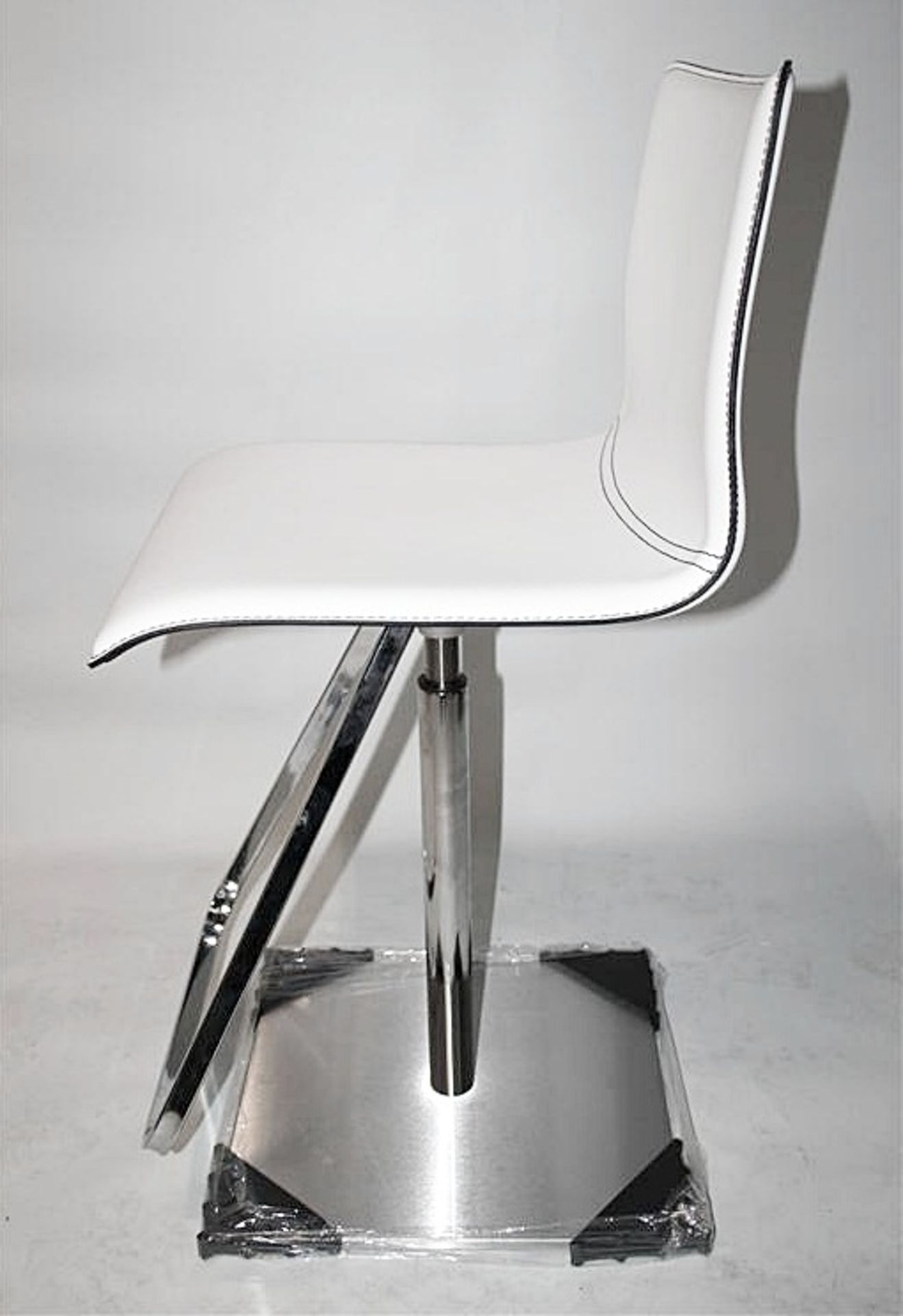 1 x CATTELAN "Toto" Stool - White With Black Stitching  - Made In Italy - Ref: 3352787 - CL087 - - Image 5 of 9