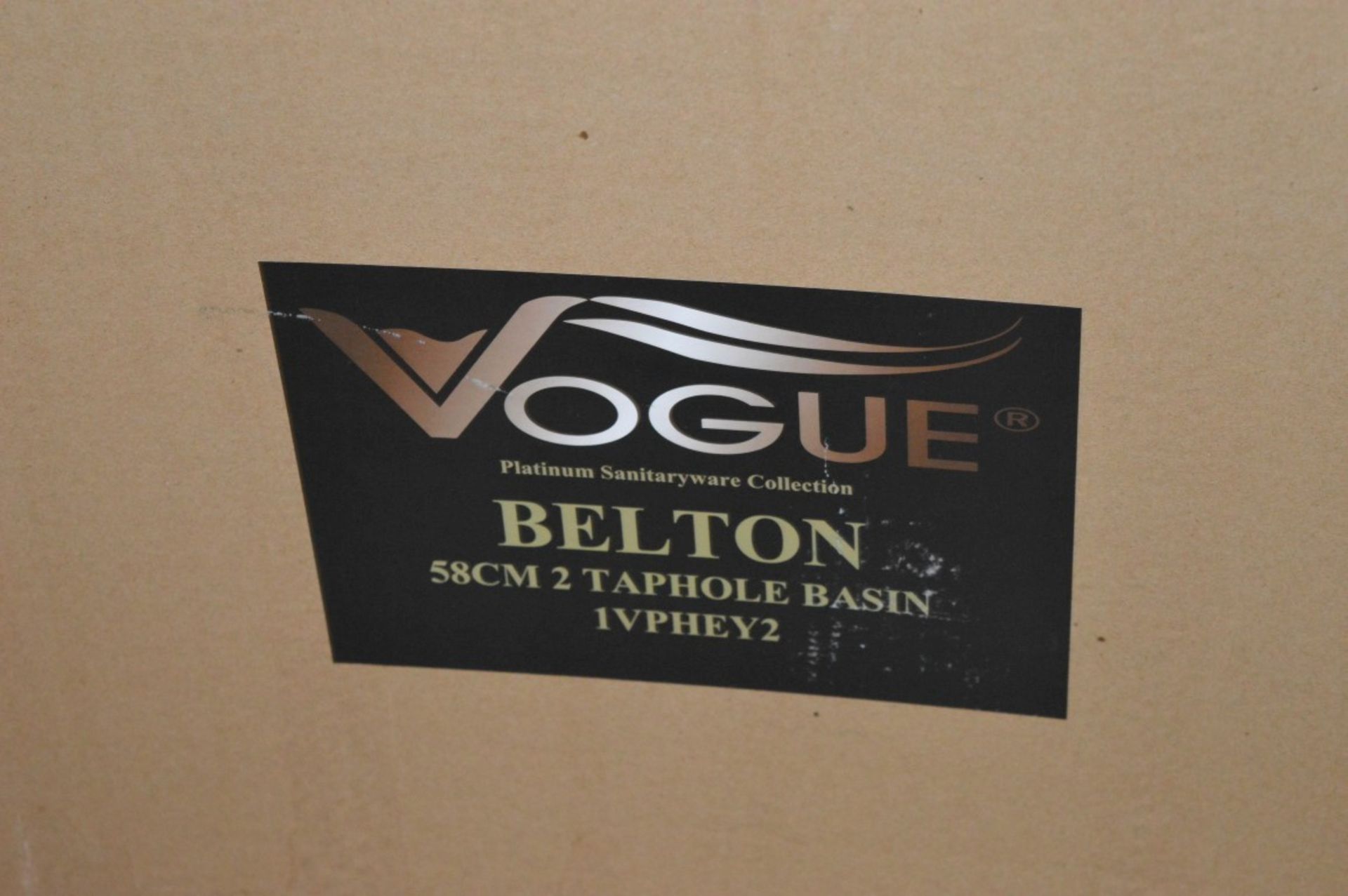 1 x Vogue Bathrooms BELTON Single Tap Hole SINK BASIN With Pedestal - 580mm Width - Brand New - Image 4 of 6