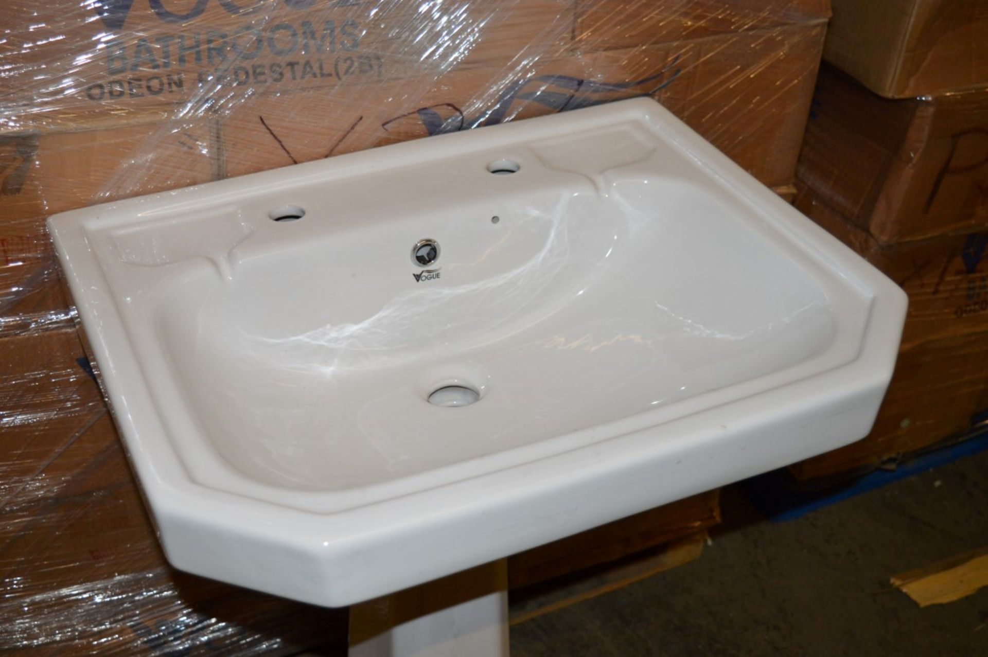 1 x Vogue Bathrooms ODEON Two Tap Hole SINK BASIN With Pedestal - 600mm Width - Brand New Boxed - Image 3 of 3
