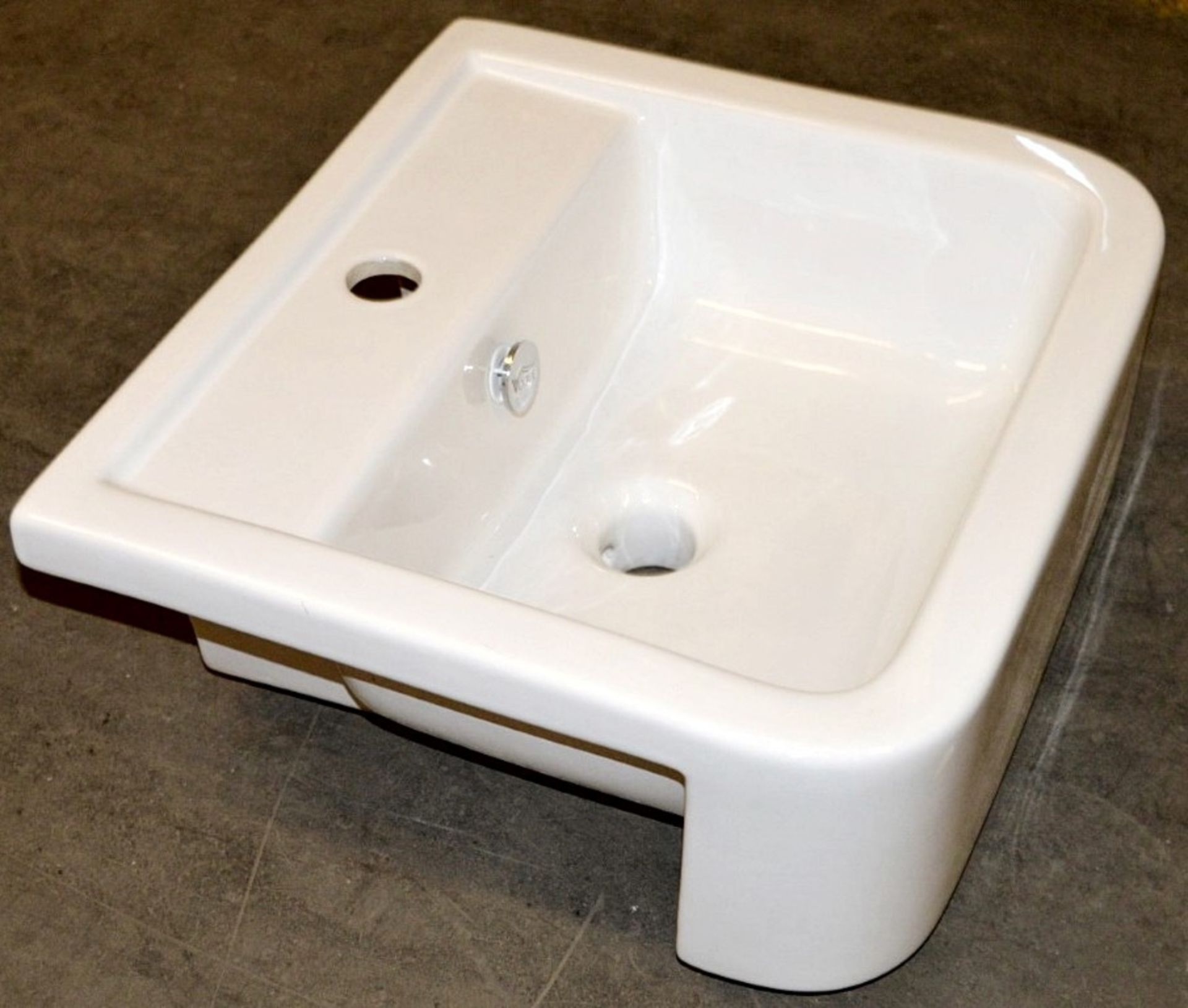 1 x Vogue Bathrooms OPTIONS Single Tap Hole SEMI RECESSED SINK BASIN - 450mm Width - Brand New Boxed - Image 2 of 4