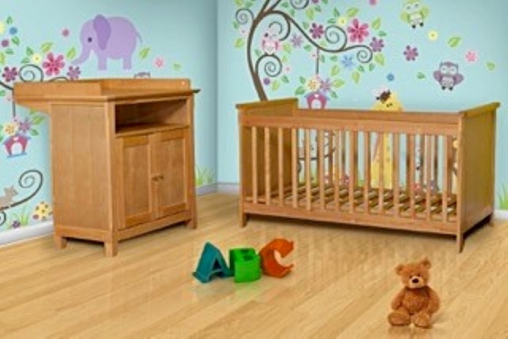 1 x Vienna Solid Wood Nursery Furniture Set - Birch - Includes Baby Changing Unit & Cot Brand - Image 2 of 4