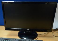 1 x HP 20 Inch Widescreen Monitor With Leads, Keyboard and Mouse - Model S2031A - CL300 - Ref S094 -