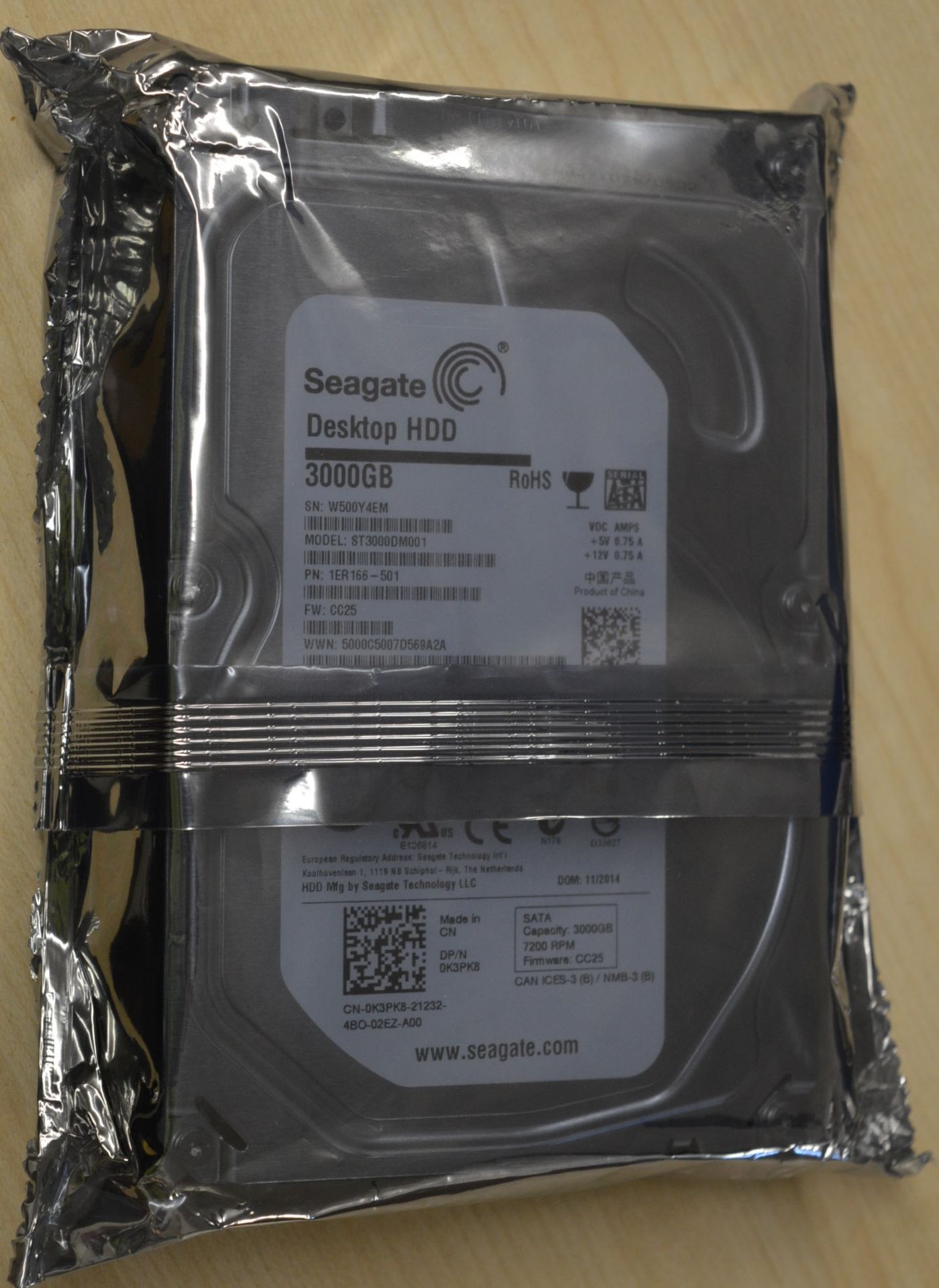 1 Seagate 3TB 3.5 Inch Desktop Hard Drive - 64mb Cache, 7200rpm, SATA-III -  Sealed in Original Anti
