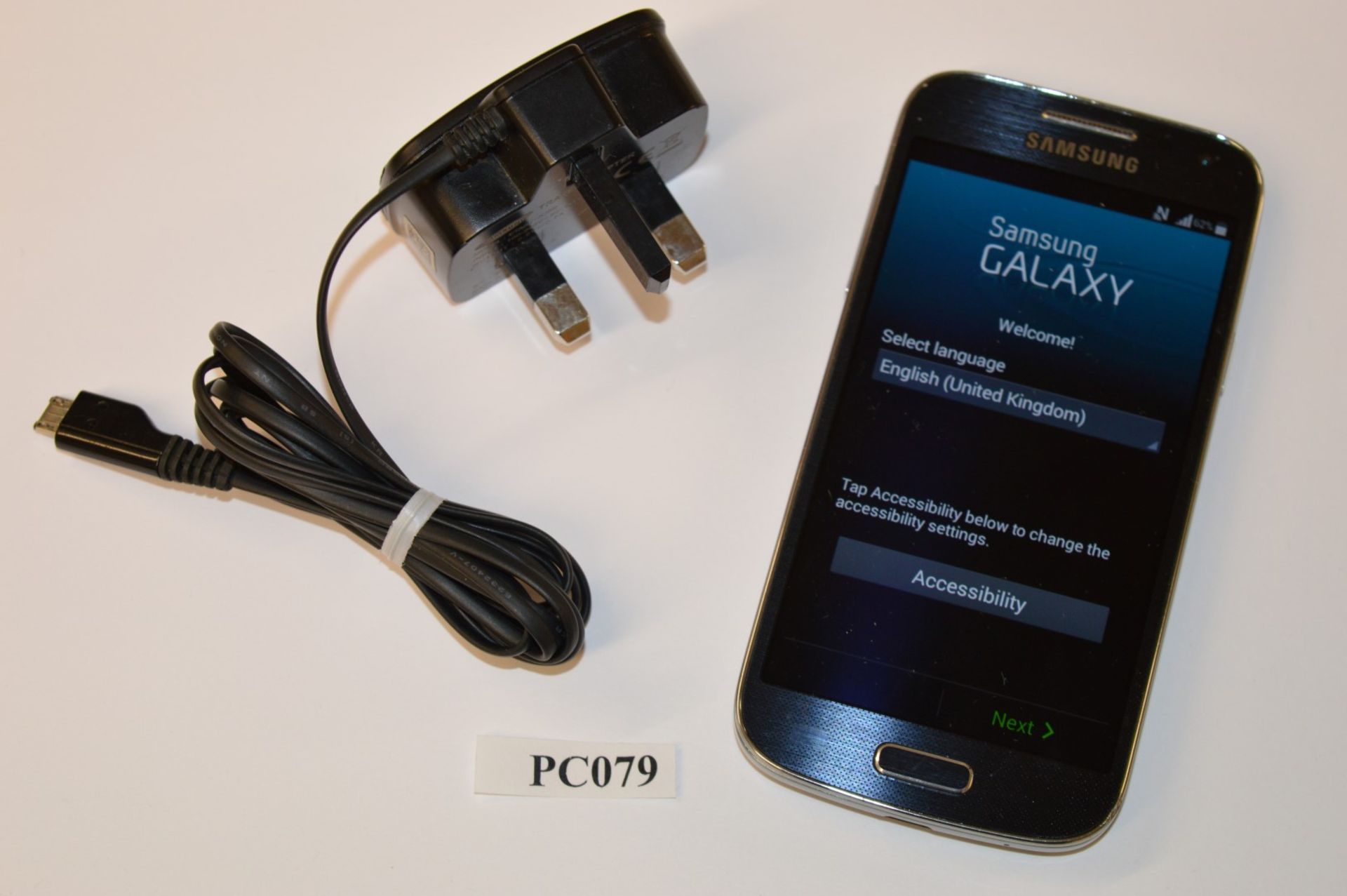 1 x Samsung Galaxy S4 Mini Mobile Phone - Pebble Blue - GT-19195 - Features Dual Core 1.7ghz - Image 2 of 7