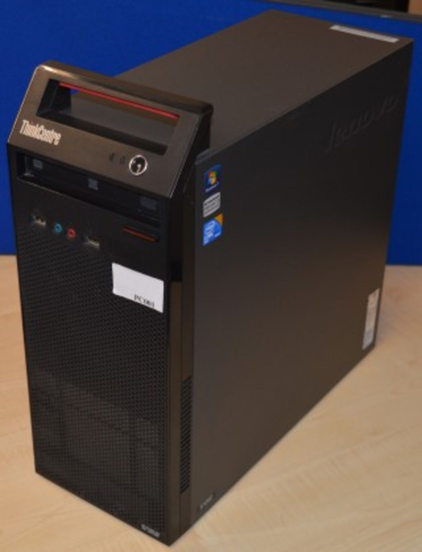 1 x Lenovo Thinkcentre A70 Desktop Computer - Intel Core 2 Duo E7500 2.93ghz Processor - 6gb DDR3