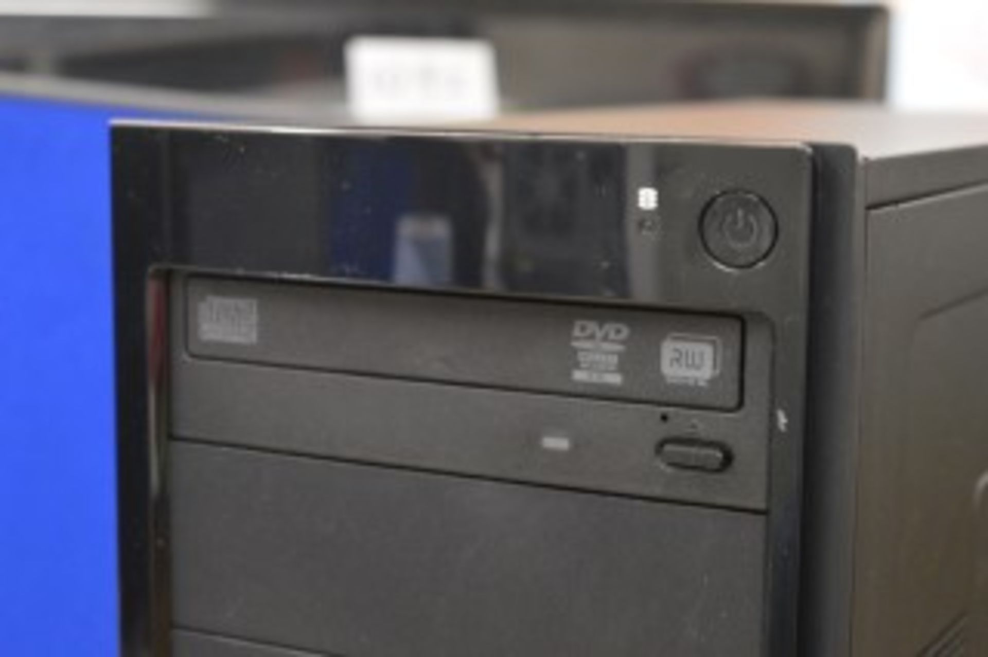 1 x HP Elite 7500 Desktop Computer - Intel Quad Core i7 3.4ghz 3770 Processor - 8gb DDR3 Ram - 1TB - Image 5 of 7