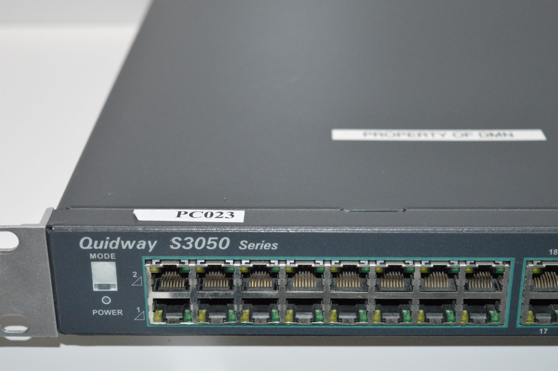 1 x Huawei Quidway S3050 Series Switch - CL159 - Ref PC002 - Location: Altrincham WA14 - Image 2 of 5