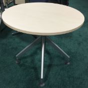 1 x Modern Round Meeting Table in Maple With Chrome Legs - Premium Quality - Excellent Condition -