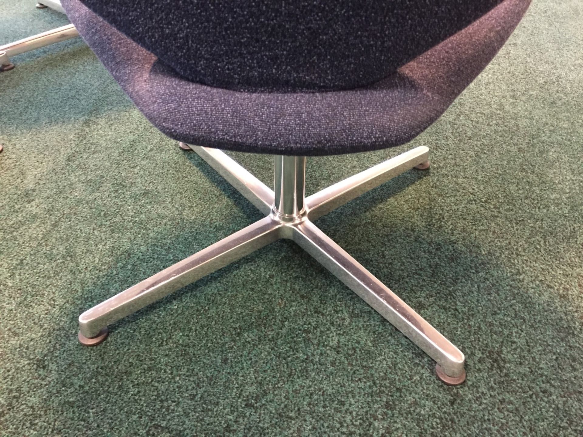1 x Contemporay Office Chair With Hard Wearing Grey Fabric Upholstery and Chrome Cross Feet Base - - Image 6 of 6