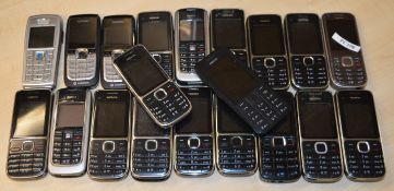 20 x Various Nokia Mobile Phones - Without Chargers - Assorted Lot of UNTESTED Handsets - CL300 -