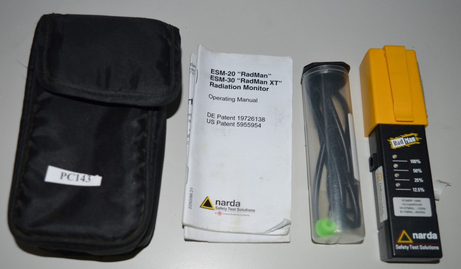 1 x Radman XT By Narda Personal RF Radiation Monitor - Part Number 2250/06 - Includes Case, - Image 2 of 6