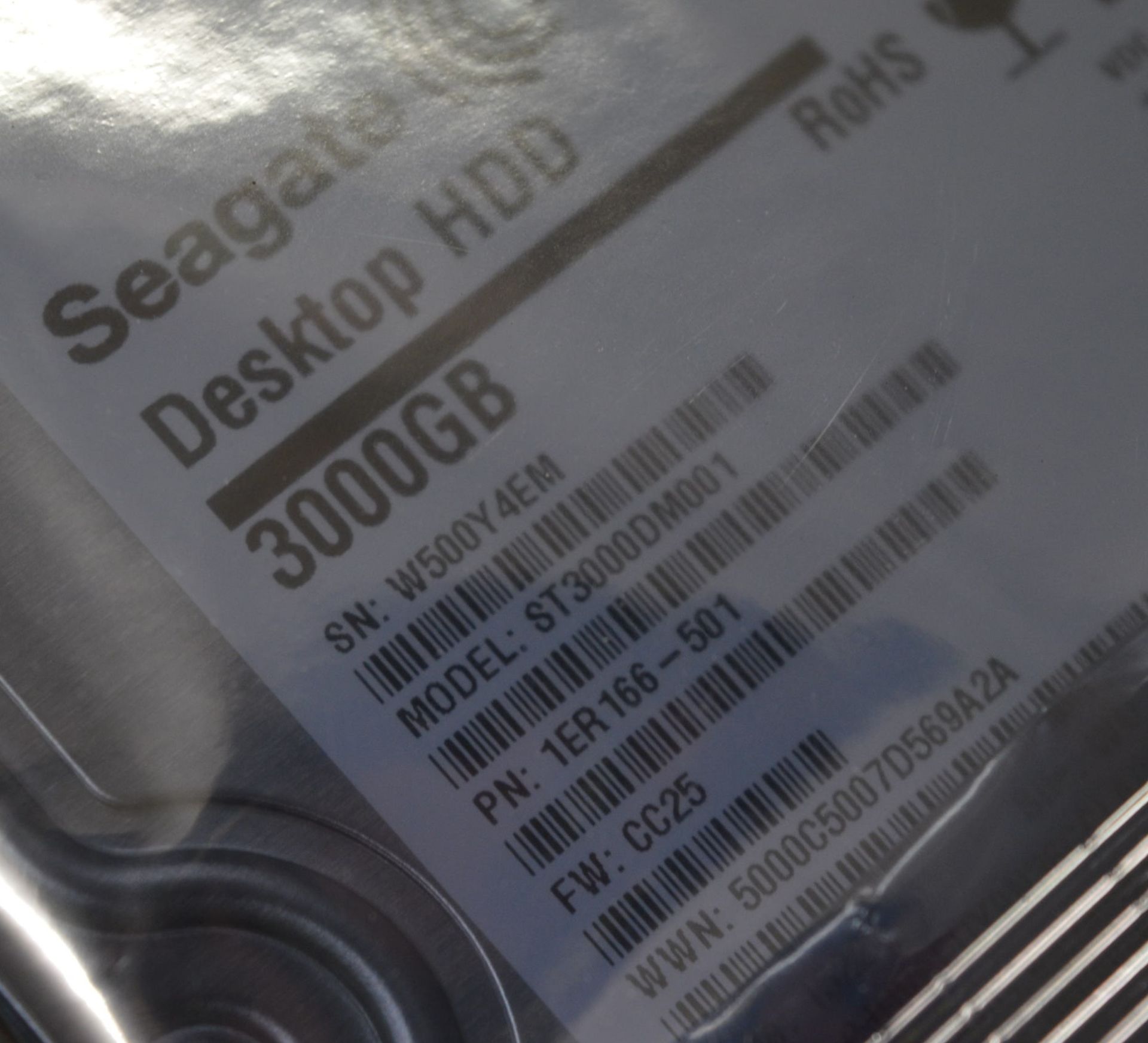 1 Seagate 3TB 3.5 Inch Desktop Hard Drive - 64mb Cache, 7200rpm, SATA-III -  Sealed in Original Anti - Image 2 of 2