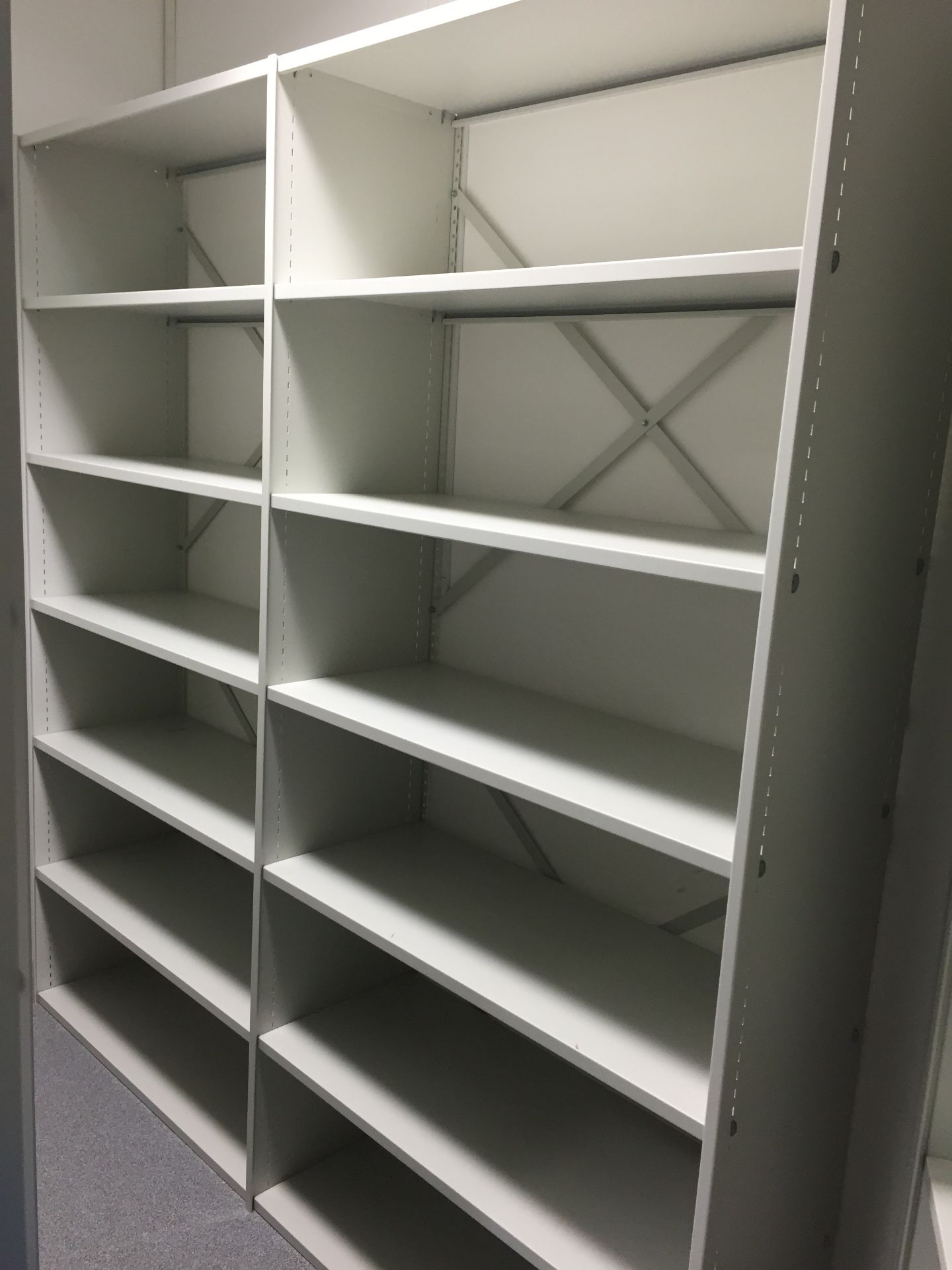 3 x Modern Light Grey Metal Storage Bays - Includes 4 Uprights and 21 Shelves Providing 18 Usable - Image 4 of 5