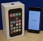 1 x Apple Iphone 5s Space Black 16gb Mobile Phone - CL159 - Ref PC093 - Includes Original Box -