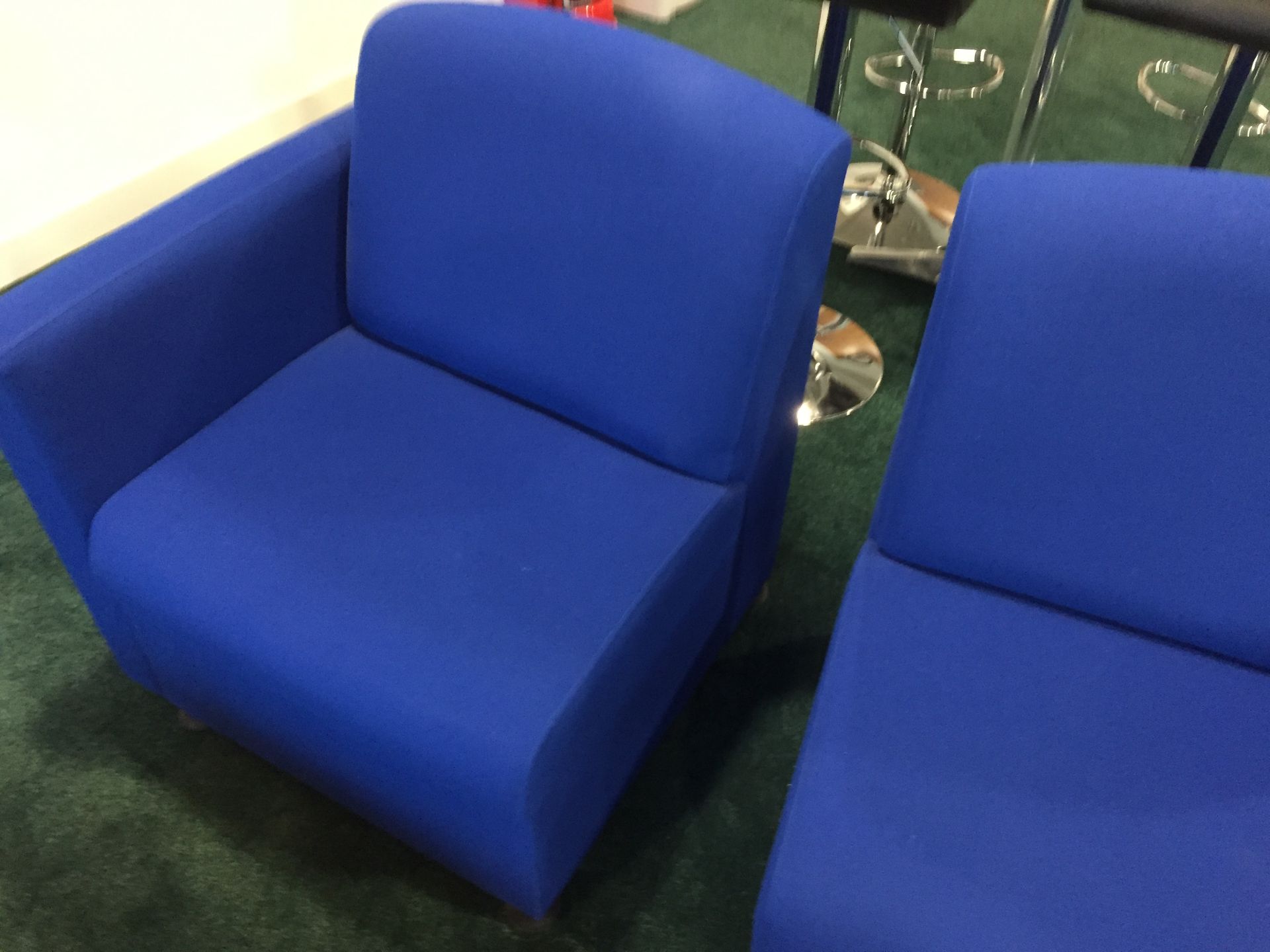 1 x Blue Fabric Waiting Room Sofa – Comes in Two Pieces For Easy Transportation - Hard Wearing - Image 6 of 6