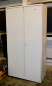 1 x 2-Door Tall Metal Filing Cabinet (No Key) - Colour: White - Ref: BL031 (GFFA) - Dimensions: H185