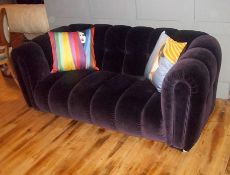 1 x Sofa In A Rich Dark Plum Chenille Fabric - Dimensions: W190 x H65 x D89cm - Ref: DE009 (ENT) -