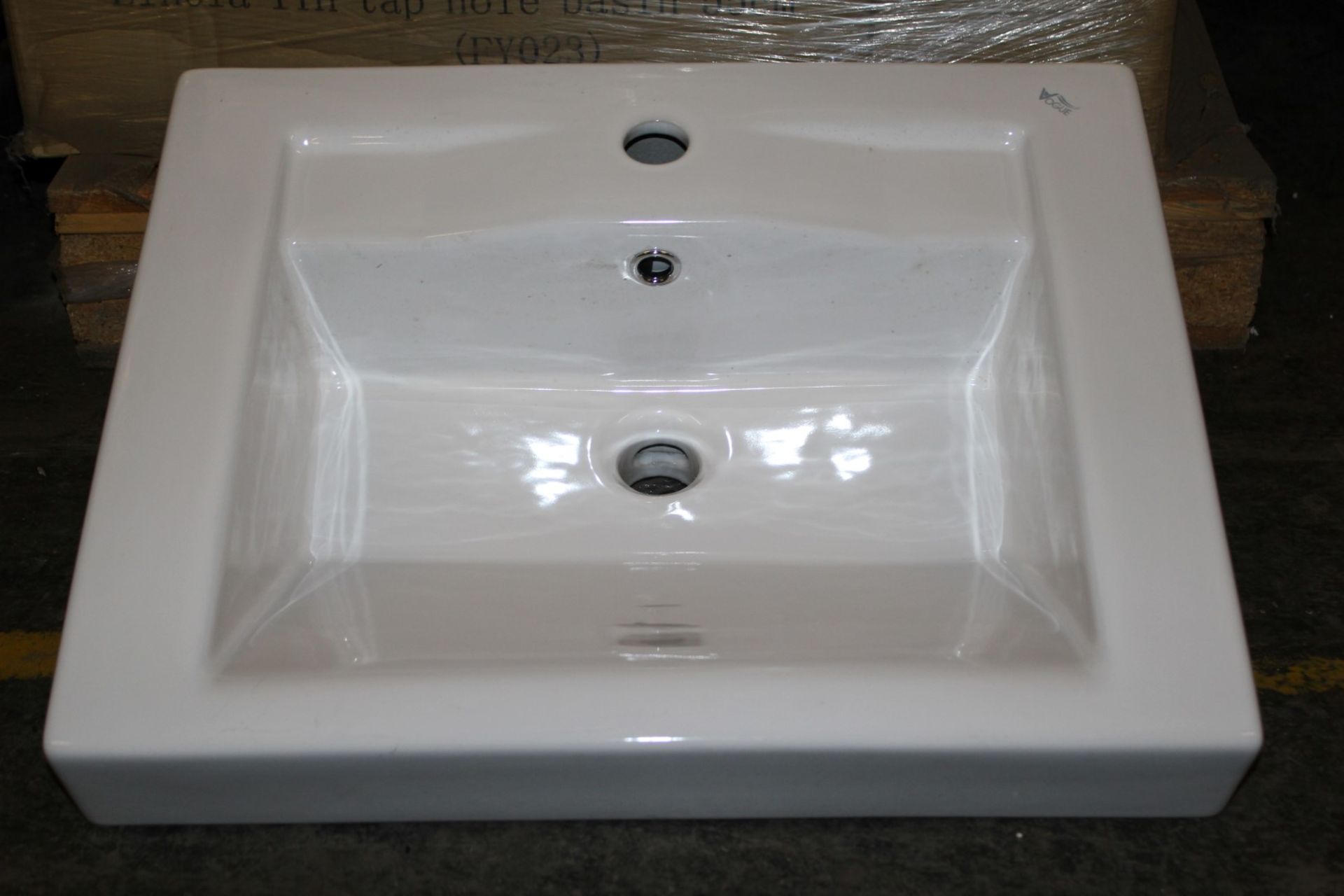 Pallet Lot of 16 x Vogue Bathrooms LINOLA Counter Top Single Tap Hole SINK BASINS - 550mm Width - - Image 3 of 7