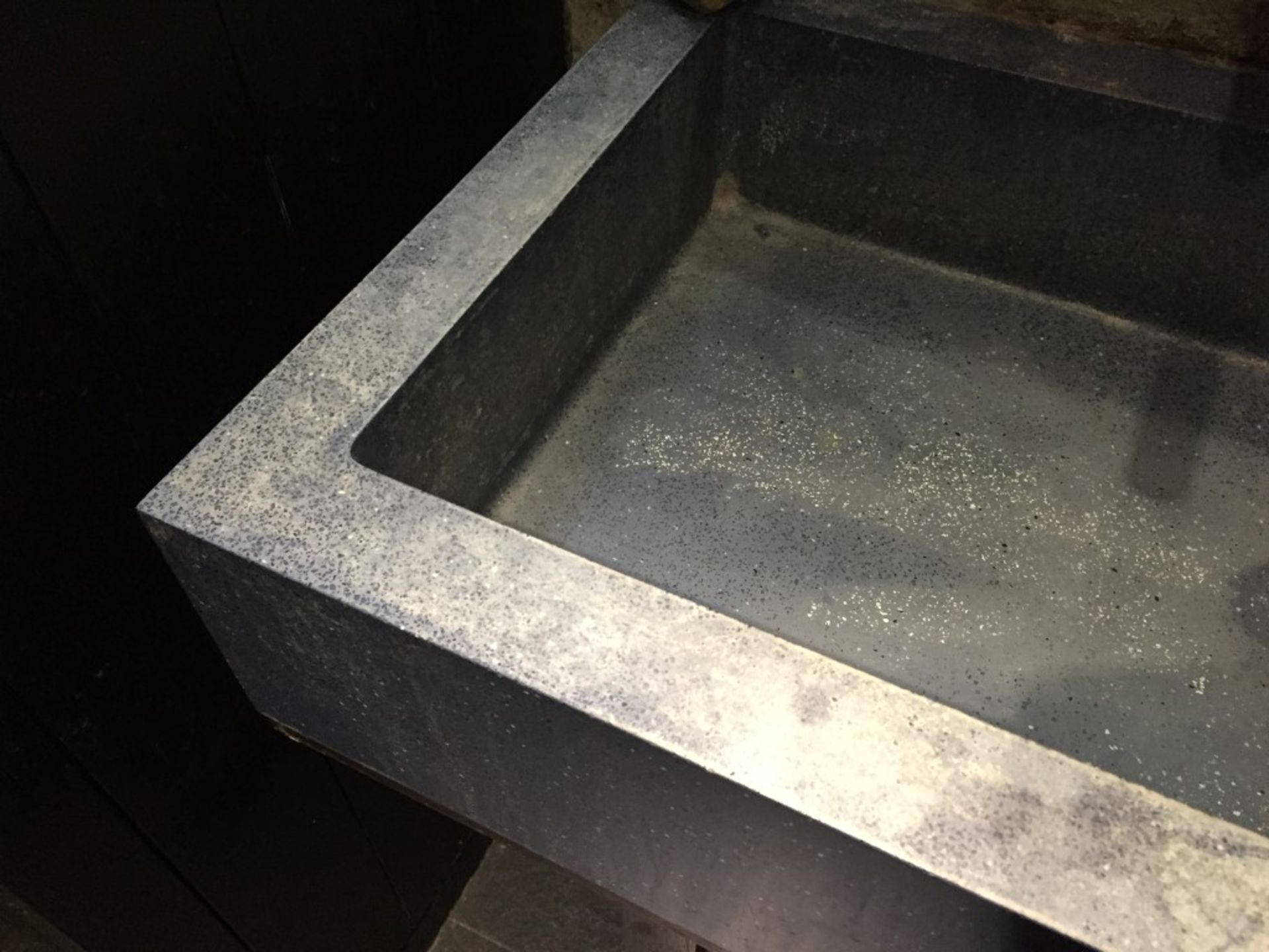 2 x Large Rectangular Stone Sinks Width 120cm x 45cm x depth 15cm plus additions items as per - Image 4 of 10