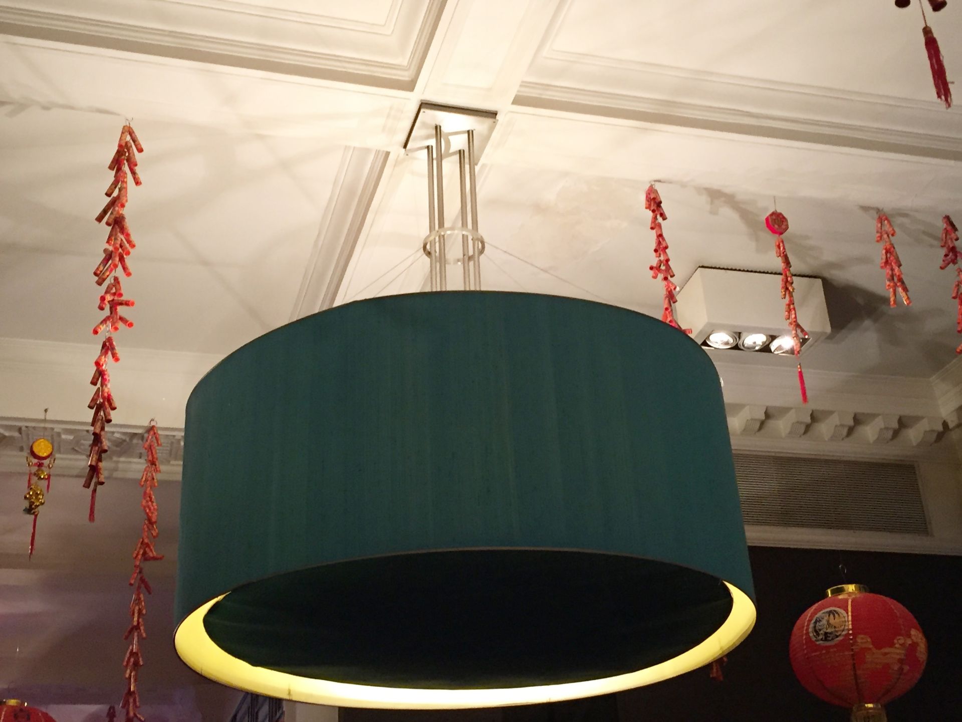 2 x Large Silk Cylinder Ceiling Hung Lights - Ref: sb001 - CL123 - Location: High Holborn, London - Image 3 of 4