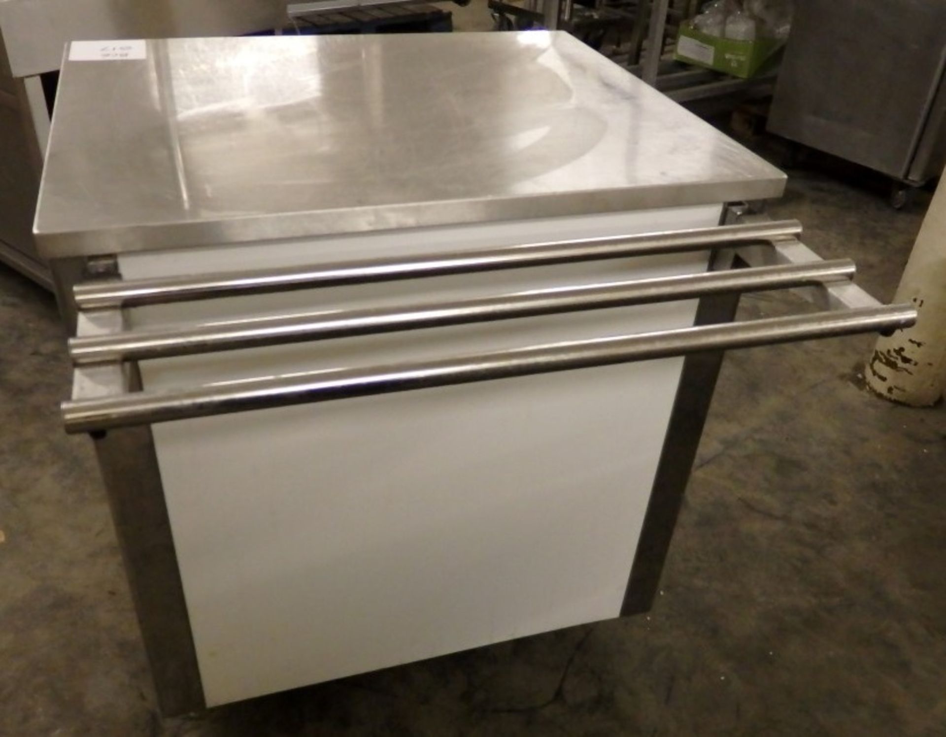 1 x Serving Counter With Storage - On Castors For Maneuverability - Ideal For Pub Carvery, Canteens, - Image 2 of 8