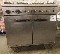 1 x Commercial Lincat 6 Burner Natural Gas Range - Model: LMR9/N - Heavy Duty Stainless Steel