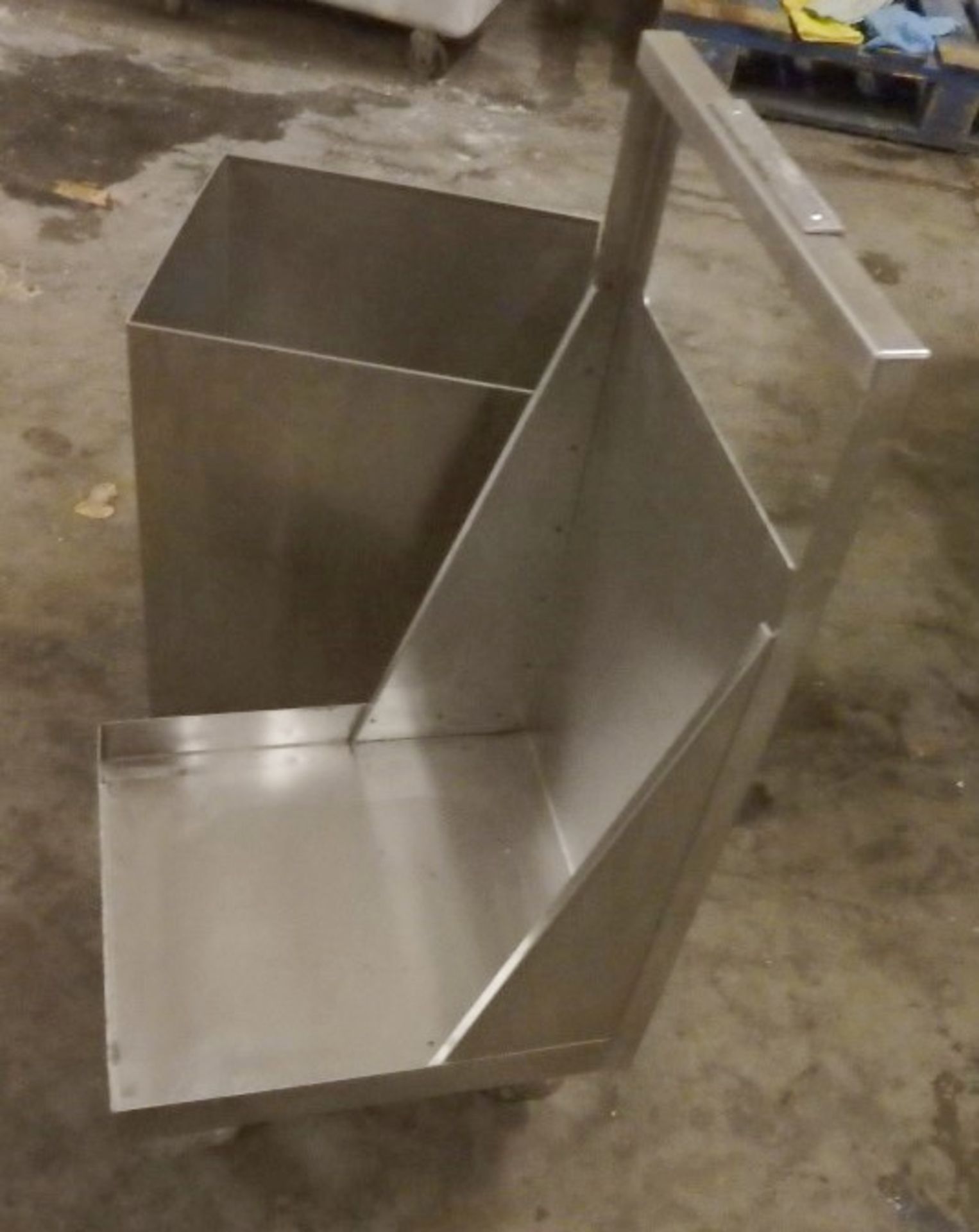 1 x Stainless Steel Under The Counter Storage Container On Weeled Base - Lifts Out From Base For - Image 2 of 4