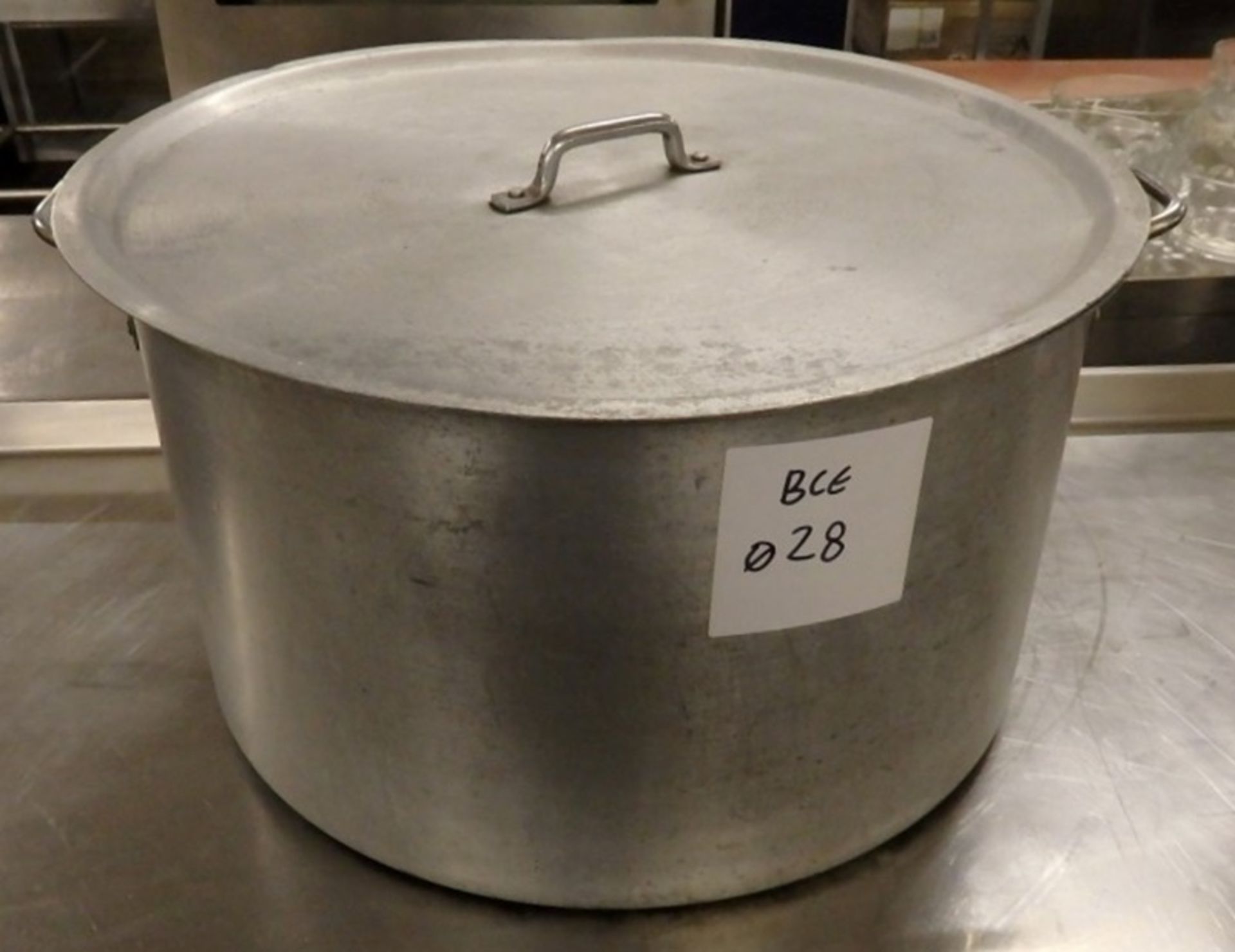 1 x Large Stainless Steel Cooking Pot With Lid - Dimensions: H34 x Diameter 57cm - Ref: BCE028 - - Image 2 of 5