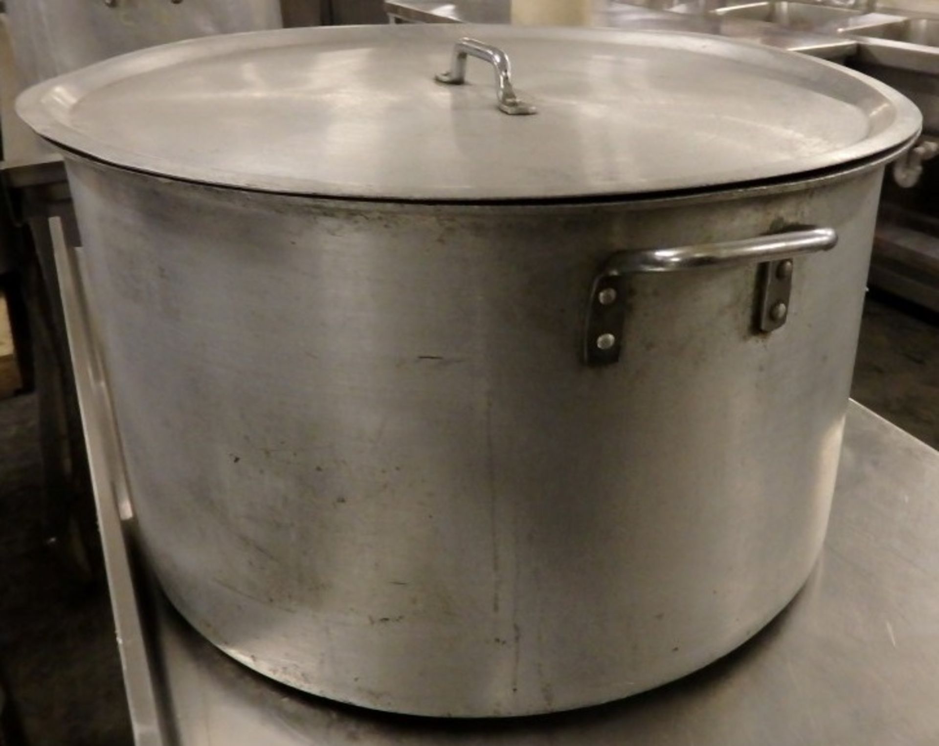 1 x Large Stainless Steel Cooking Pot With Lid - Dimensions: H34 x Diameter 57cm - Ref: BCE028 - - Image 3 of 5