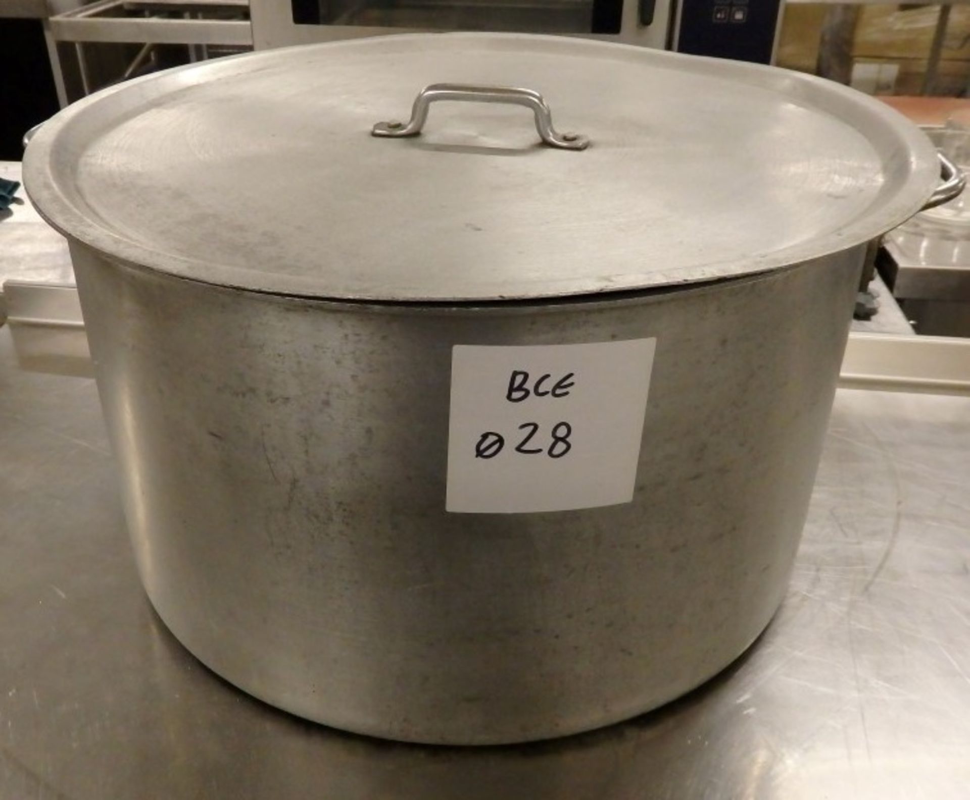1 x Large Stainless Steel Cooking Pot With Lid - Dimensions: H34 x Diameter 57cm - Ref: BCE028 - - Image 5 of 5