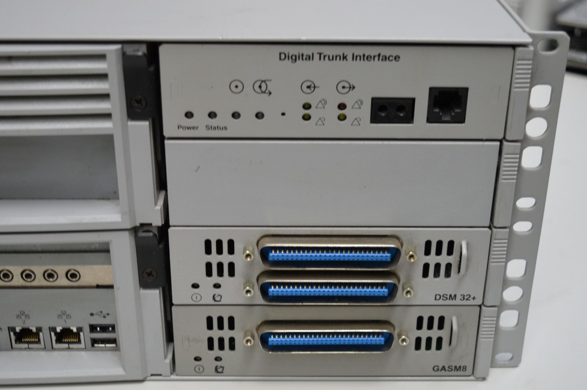 1 x Nortel Business Communication Manager BCM 400 with Digital Truck Interface, GASM8 Card ad DSM - Image 6 of 8