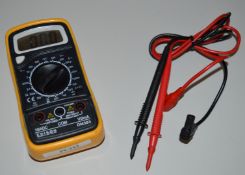 1 x Edison DM383 10ADC Multimeter With Probes - CL300 - Ref PC253 - Location: Altrincham WA14