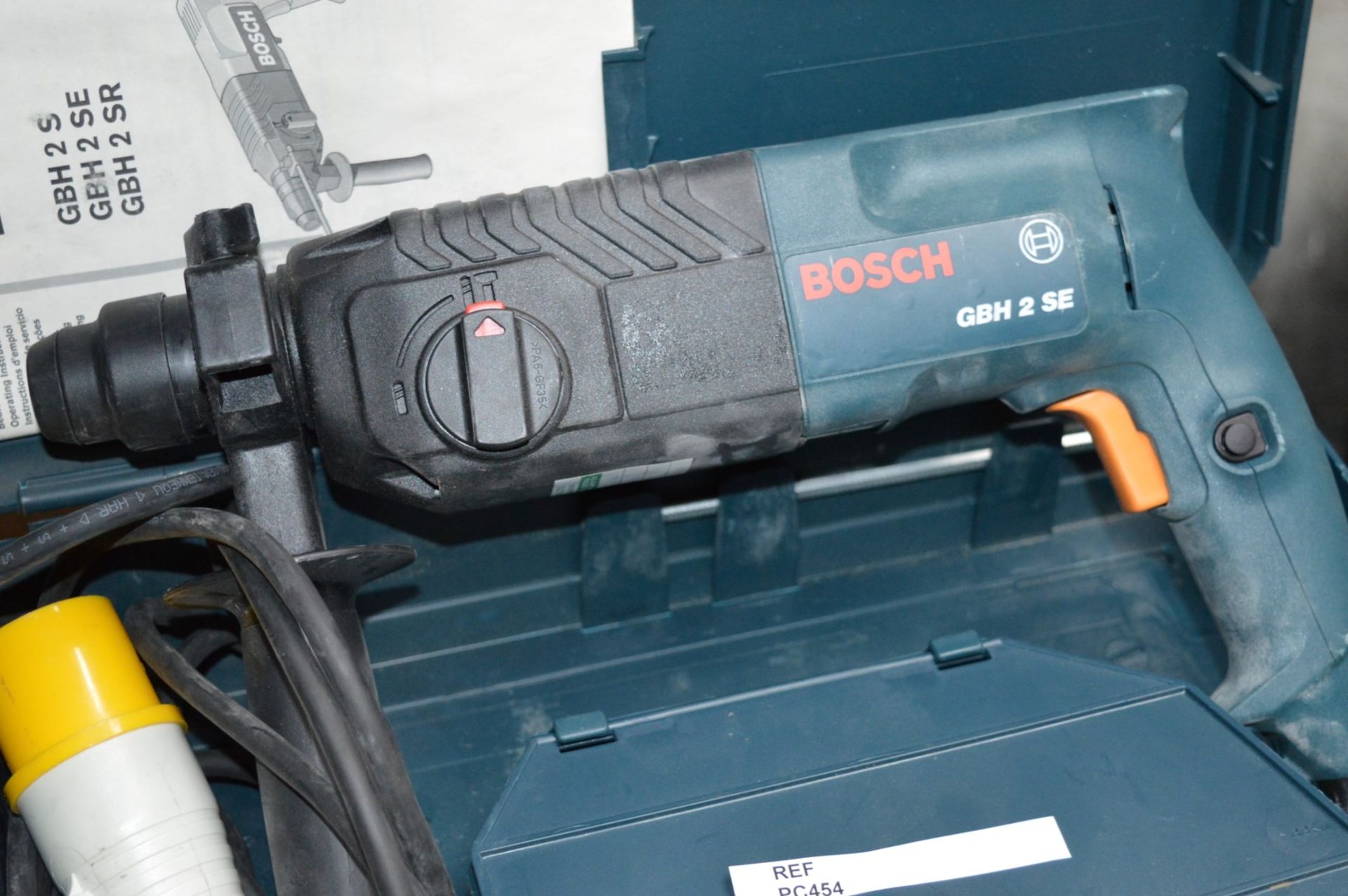 1 x Bosch Rotary Hammer Drill - 110v - Model GBH2SE - Includes Protective Case - Tested and - Image 4 of 4