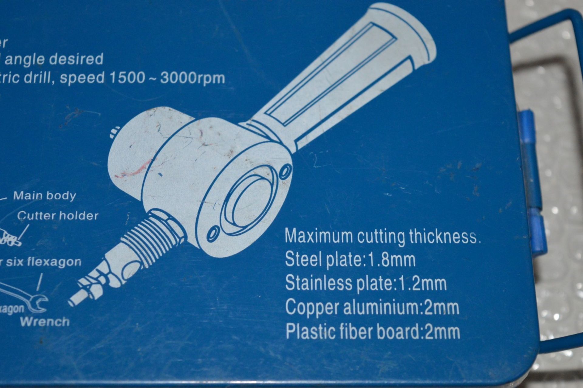 1 x Double Headed Sheet Metal Cutting Nibbler Tool - Model YET160A - CL300 - Ref PC288 - Location: - Image 3 of 6