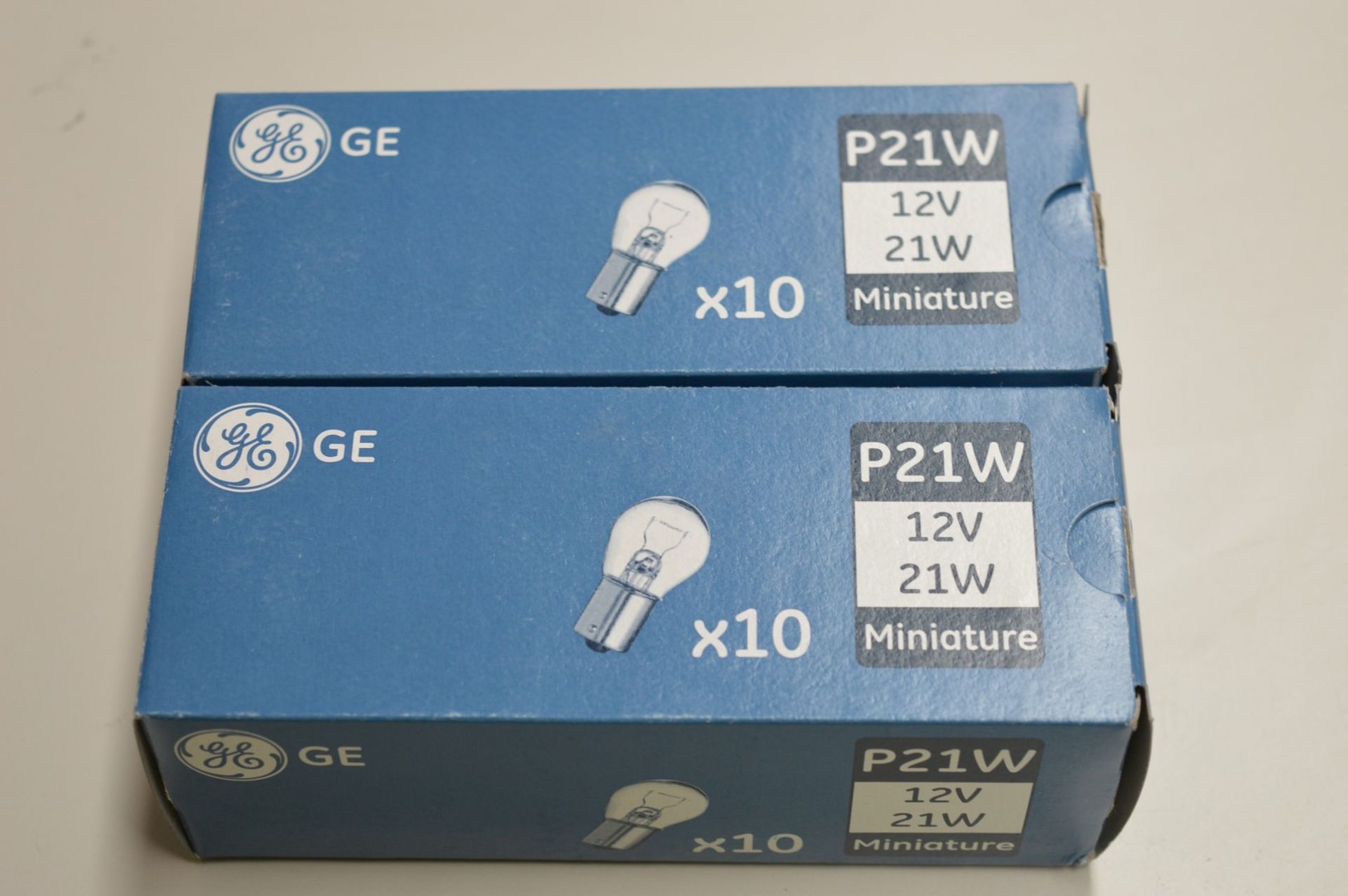 135 x Various 12v Mini Light Bulbs - For Cars and Vans etc - Unused Stock - Good Selection From - Image 6 of 22