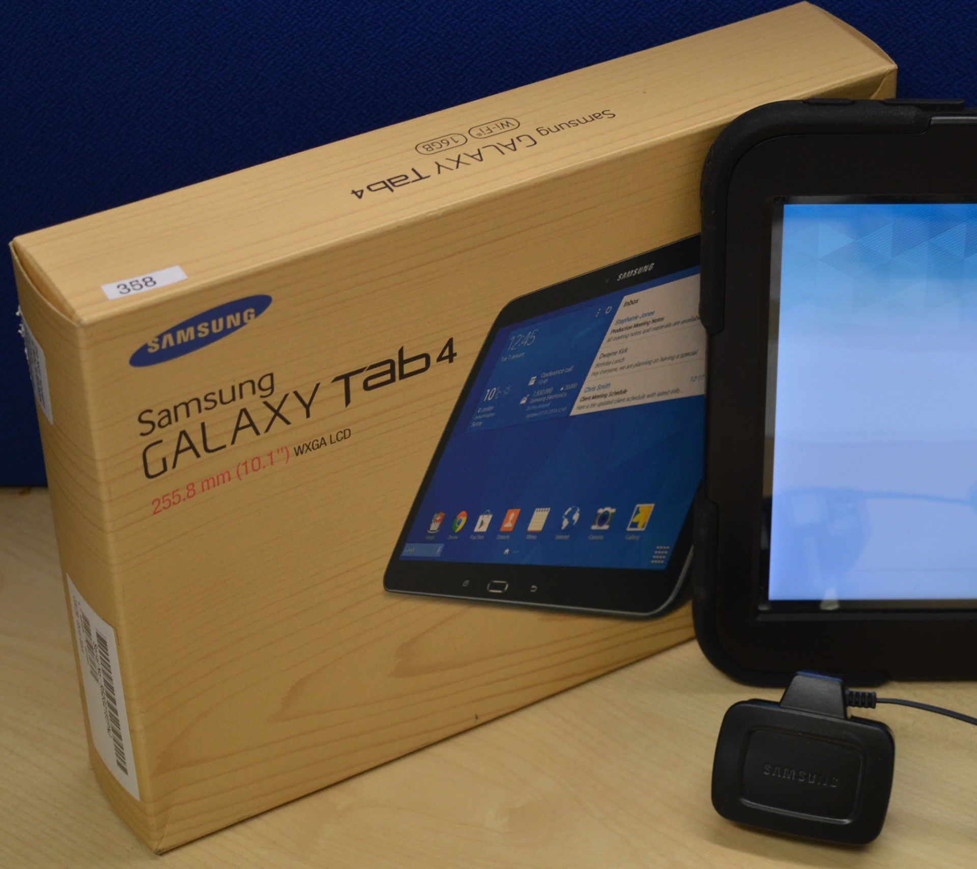 1 x Samsung Galaxy Tab 4 - Model SM-T530 - Features 10.1 Inch LCD Screen, 1.2ghz 1.5gb Ram, 16gb Rom - Image 2 of 4