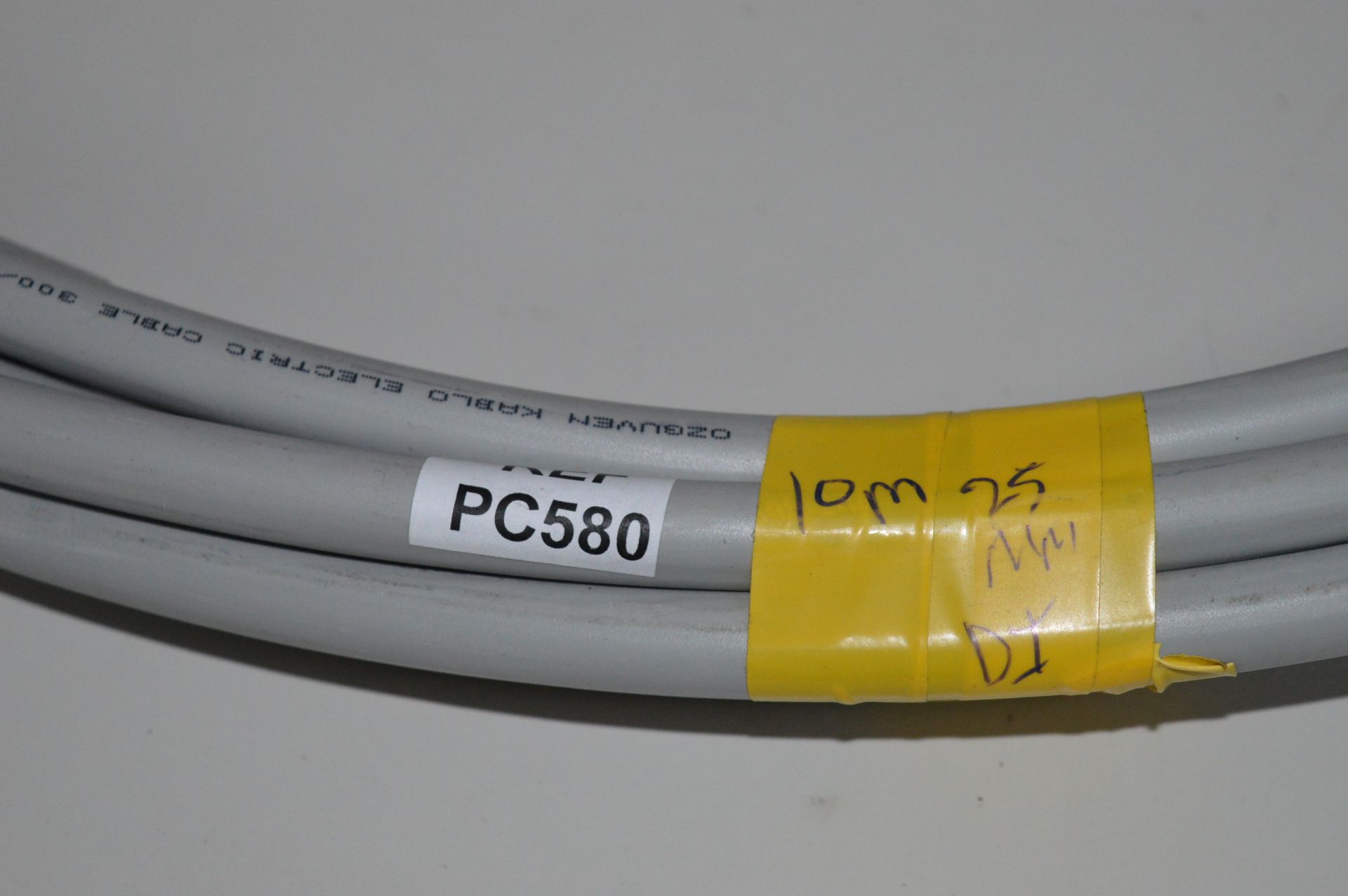 10 x Meters of OZGUVEN Electric Cable 300/500v - Unused - CL300 - Ref PC580 - Location: Altrincham - Image 2 of 5