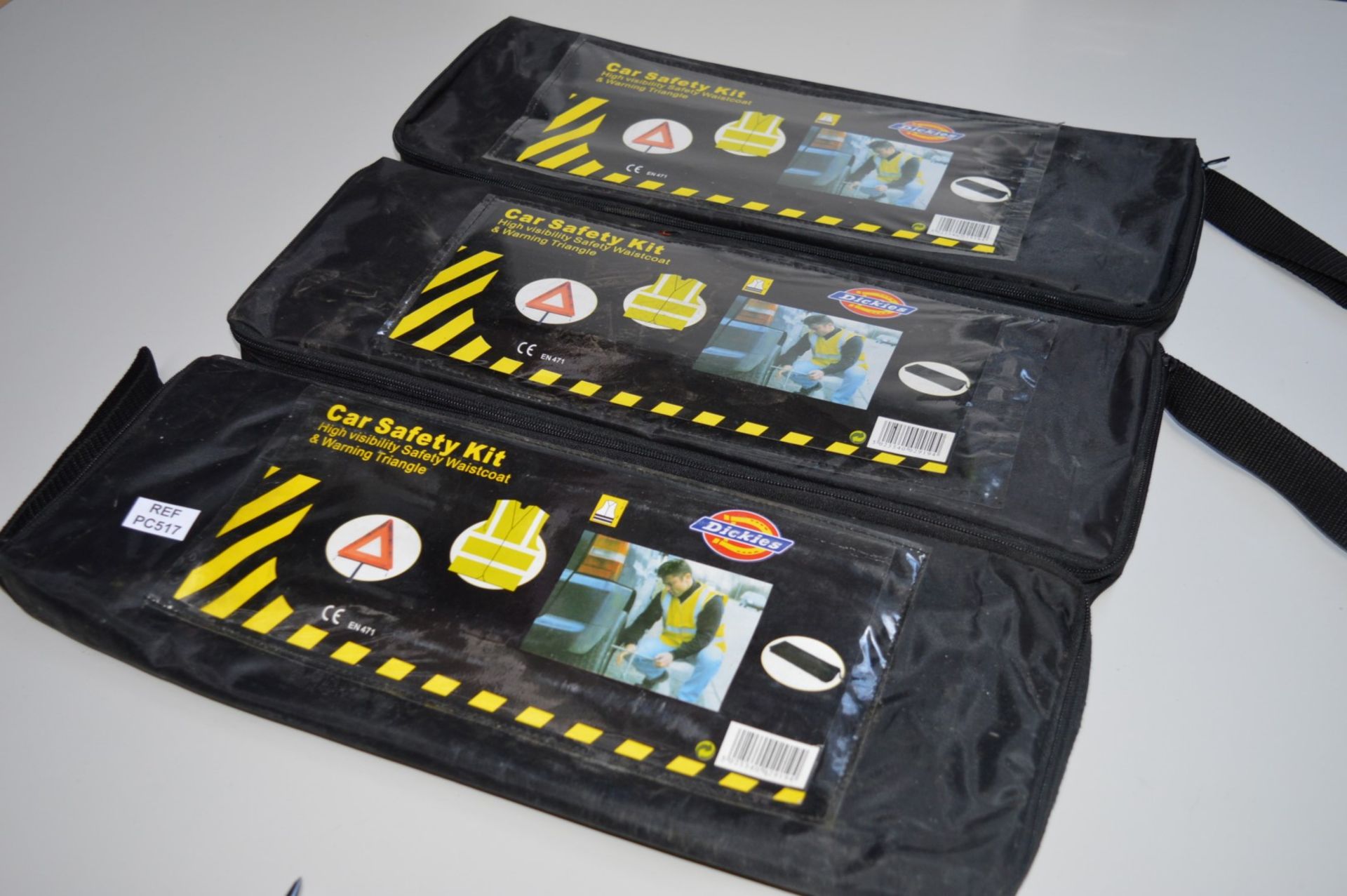 3 x Dickies Reflective Triangle Car Safety Kits - Includes 1 x Set With Hi Vis Jacket and 2 x Sets - Image 2 of 4